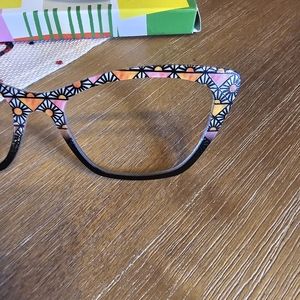 Wanda topper for Pair Eyewear
